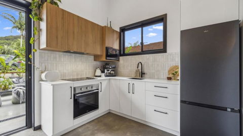 Accessible With Style! Sleeps 4, Pet - Friendly - Broome Tourism 4