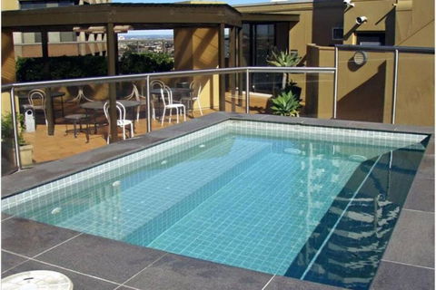 Accommodation Sydney: Hyde Park View 2 Bedroom 1 Bathroom Pet Friendly Apartment - Broome Tourism 4