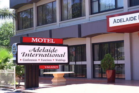 Adelaide International Motel - Broome Tourism 1