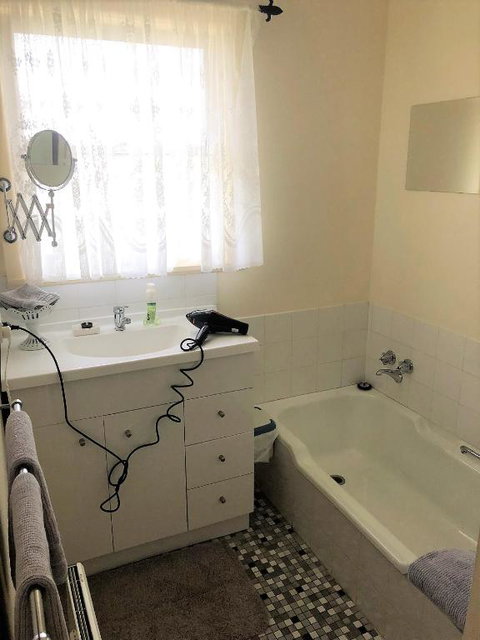 Admurraya House Bed & Breakfast - Broome Tourism 4