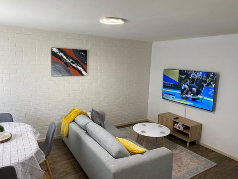 Affordable Inglewood Apartment+Pool - Broome Tourism 0