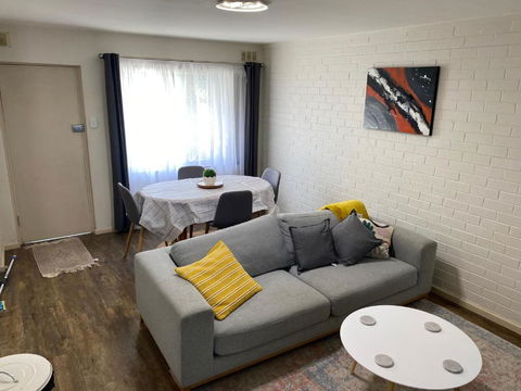 Affordable Inglewood Apartment+Pool - Broome Tourism 3