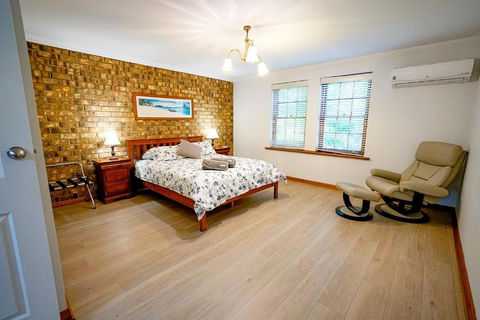 Adelaide Style Accommodation-Getaway In North Adelaide- Close To City - Broome Tourism 3