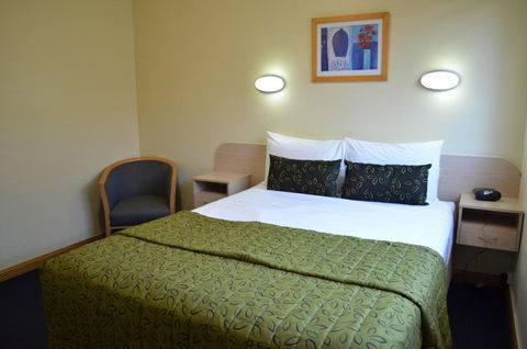 Airport Motel Brisbane - Broome Tourism 0