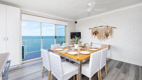 Alcheringa - Units 3 & 4 32 Sandy Point Rd - Broome Tourism 1