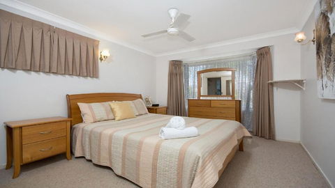 Alexander Palms - Broome Tourism 1