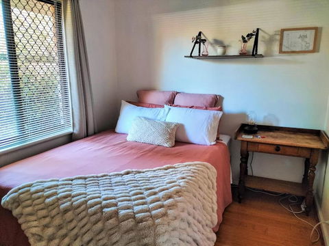All The Comforts By The Lake - Broome Tourism 0