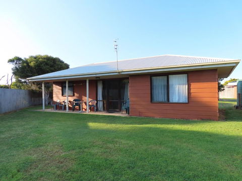 Allestree Holiday Units - Broome Tourism 4