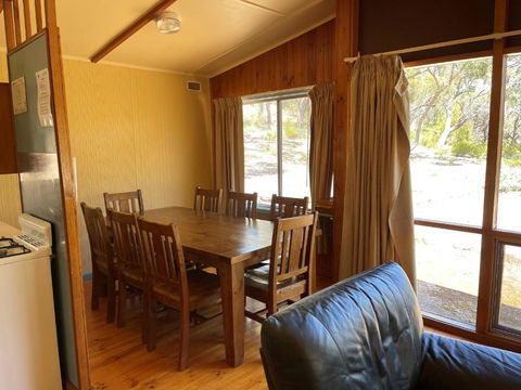 Alligator Lodge - Mount Remarkable National Park - Broome Tourism 3