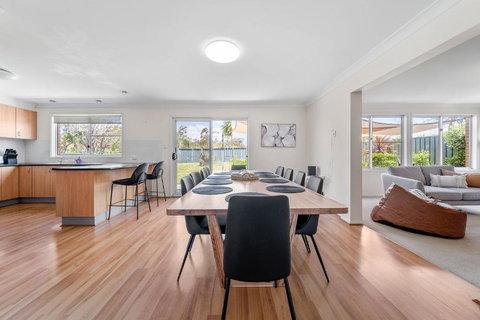 Amalena By The Sea - Broome Tourism 4