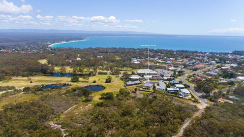 Amalena By The Sea - Broome Tourism 1
