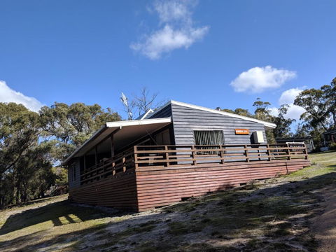 Amazing Ansons Bay Remote Paradise For The Family In The Bay Of Fires Area - Broome Tourism 3