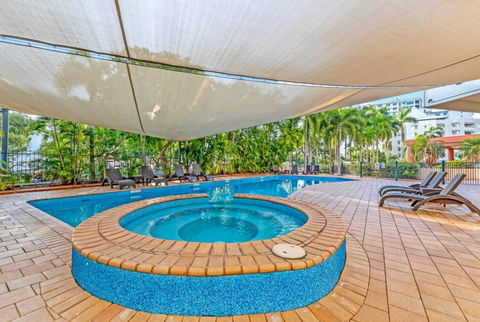 An Exceptional Seaside Esplanade Locale With Pool - Broome Tourism 1