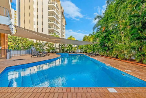 An Exceptional Seaside Esplanade Locale With Pool - Broome Tourism 4