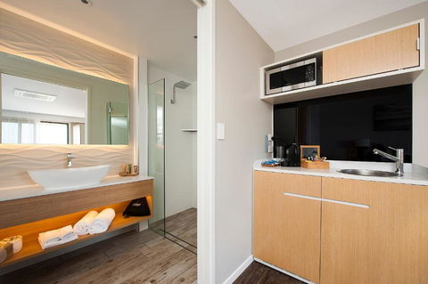 Allure On Ocean Motel - Broome Tourism 2