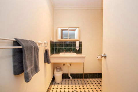 Ardrossan Hotel Motel - Broome Tourism 4