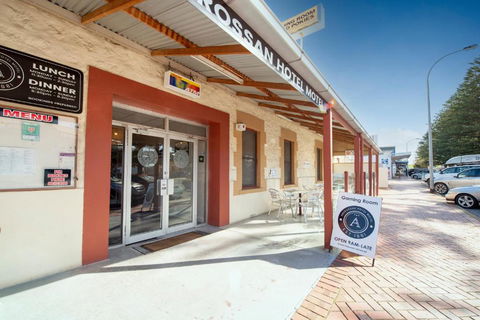 Ardrossan Hotel Motel - Broome Tourism 0