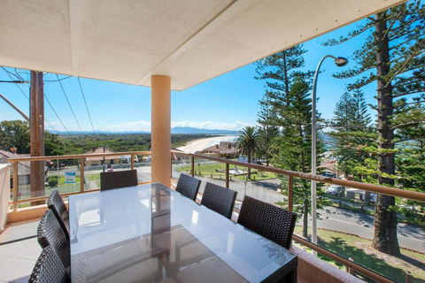 Astor Apartment 2 - Bring Your Own Linen - Broome Tourism 3