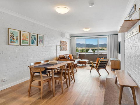Astrids At Central Park - 2BR L Lake & Mountain Views L Central Location L WiFi - Broome Tourism 0