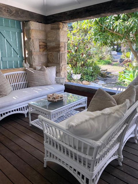 Avalon Beach Cottage- The Islander - Broome Tourism 0