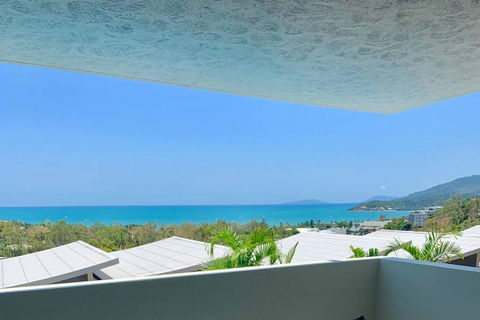 Azure Sea, Oceanviews, Wifi, 2 Pools + Gym - Broome Tourism 1