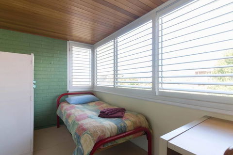 B9 Crawley Apartment 1 BRM & Sleepout Near UWA - Broome Tourism 1