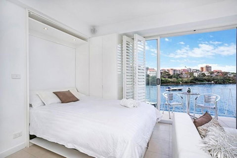 BADEN - Absolute Water Front Sydney Harbour Studio - Broome Tourism 3