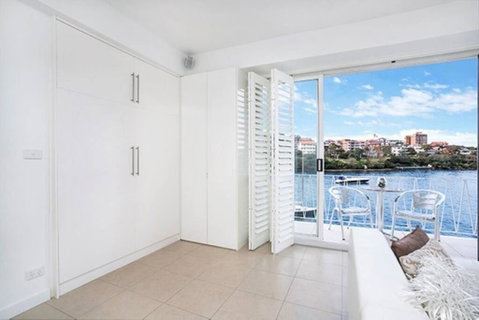 BADEN - Absolute Water Front Sydney Harbour Studio - Broome Tourism 4