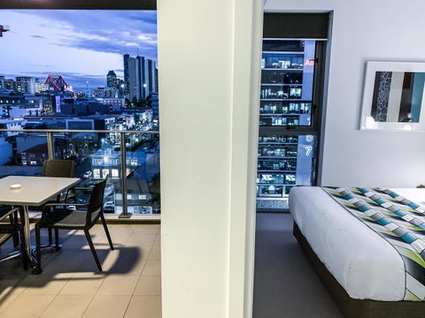 M&A Apartments - Broome Tourism 23