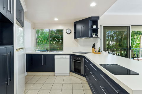 Noosa Riviera Resort - Broome Tourism 30