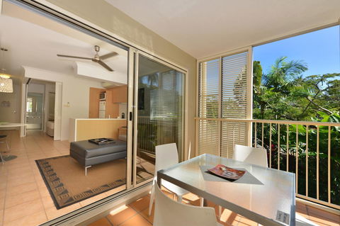 Port Douglas Apartments - Adults Only Oasis - Broome Tourism 5