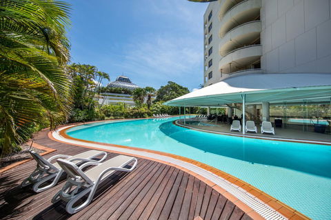 Hilton Cairns - Broome Tourism 13