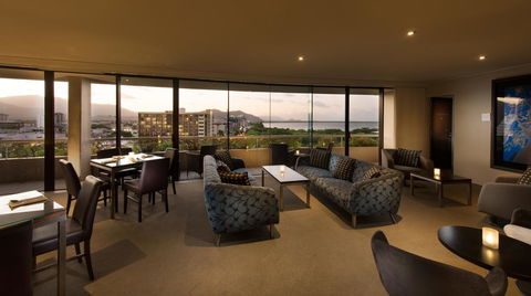 Hilton Cairns - Broome Tourism 36
