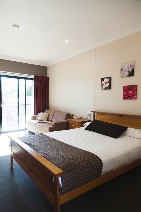 Eastgate On The Range Motel - Broome Tourism 39