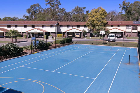 Fountain View Estate - We Accommodate - Broome Tourism 21