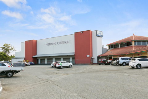 Fountain View Estate - We Accommodate - Broome Tourism 14