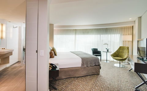 The Point Brisbane Hotel - Broome Tourism 26