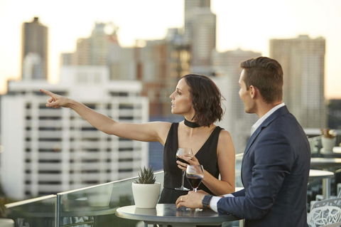 The Point Brisbane Hotel - Broome Tourism 4