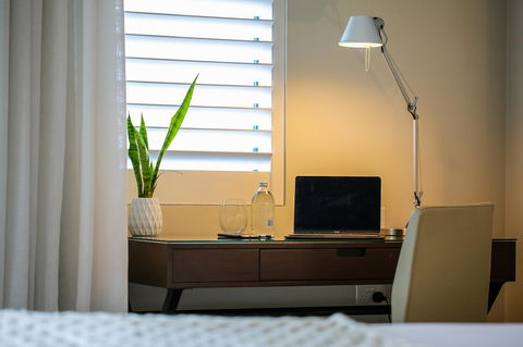 The Point Brisbane Hotel - Broome Tourism 24