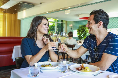 The Point Brisbane Hotel - Broome Tourism 44