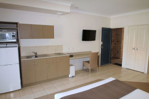 Midlander Motor Inn - Broome Tourism 22