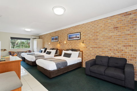 Coopers Colonial Motel - Broome Tourism 16