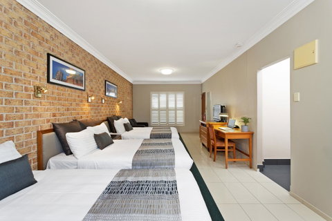 Coopers Colonial Motel - Broome Tourism 3
