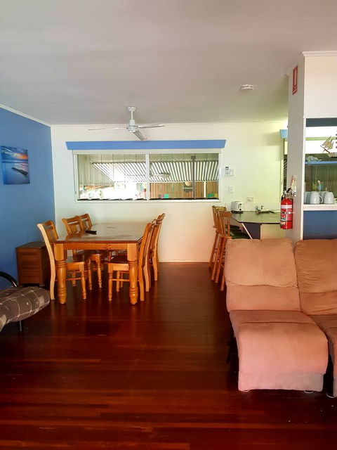 Arcadia Beach Guest House And Car Hire - Broome Tourism 24