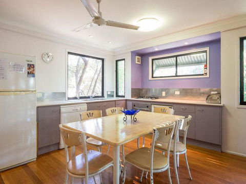 Billa Blue By Discover Stradbroke - Broome Tourism 3