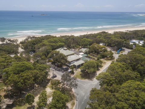 Manta Lodge YHA & Scuba Centre - Broome Tourism 2