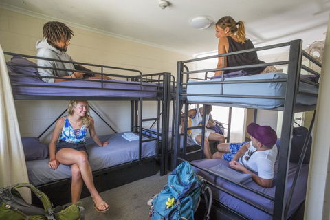 Manta Lodge YHA & Scuba Centre - Broome Tourism 10