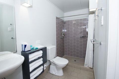 Allure Stradbroke Resort - Broome Tourism 25
