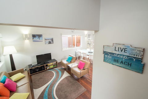 Allure Stradbroke Resort - Broome Tourism 34
