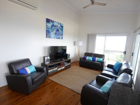 Blue Water Views 1 - Broome Tourism 6